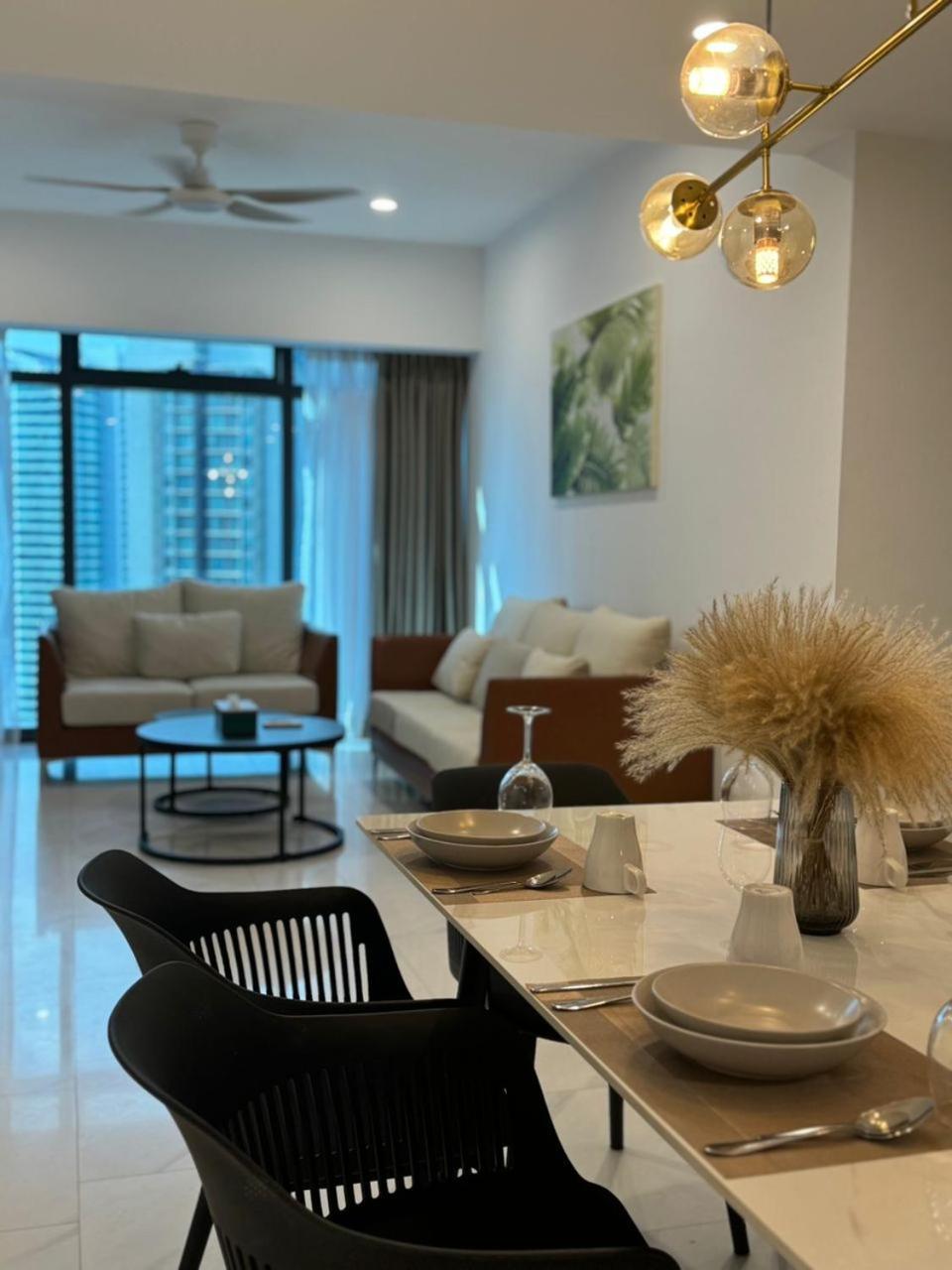 Eaton Residences Klcc By Perkasa Ikon Kuala Lumpur Zimmer foto