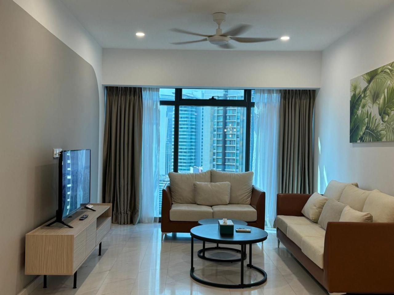 Eaton Residences Klcc By Perkasa Ikon Kuala Lumpur Exterior foto